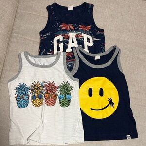 Baby GAP tank tops 2T, bundle of 3
